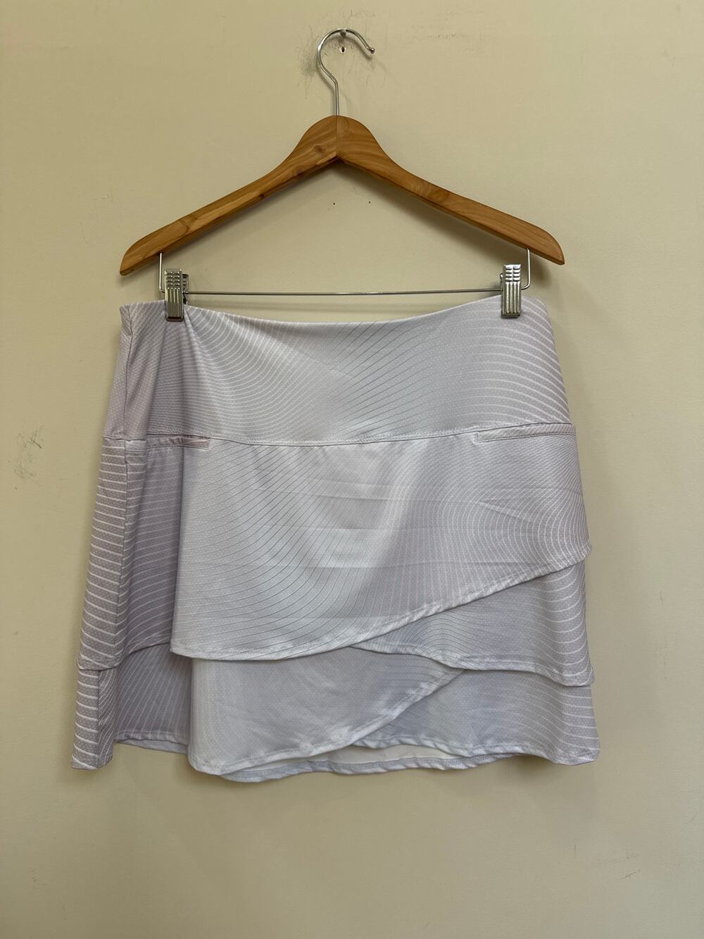 Lucky In Love Scalloped Athletic Skirt Skort Womens XL Tennis Golf Pickleball